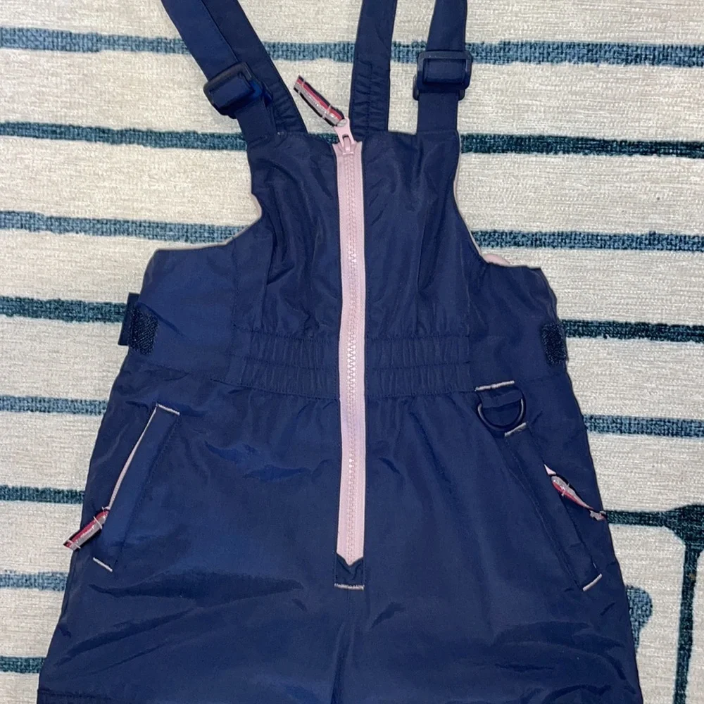 Amazon Essentials 2t snow pants with bib - Picture 2 of 6